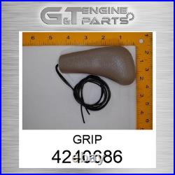 4240686 GRIP fits JOHN DEERE (Surplus Open Box)