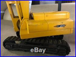 ERTL Yellow John Deere Excavator / Track Loader / Shovel