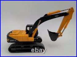 Ertl 150 Sword John Deere Diecast 200C LC Excavator EX