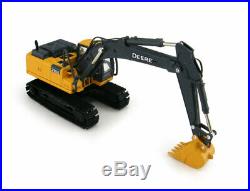 Ertl 45432 150 John Deere 210G LC Excavator