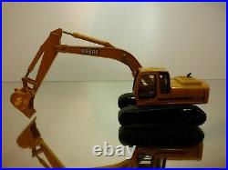 Ertl John Deere 200lc Excavator Yellow 150 Very Good Condition