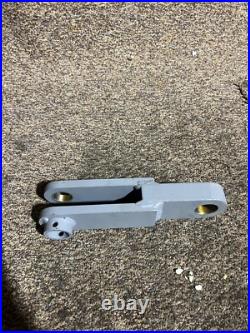 GENUINE John Deere Original Equipment 8100936 Link For Excavator