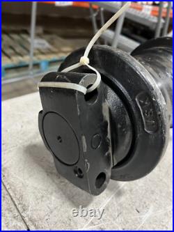 GENUINE John Deere Roller-Lower 9302525 Fits Hitachi for Excavator