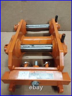 John Deere 30 35 Size Mini Excavator Manual Wedge Coupler Complete 40mm Pins