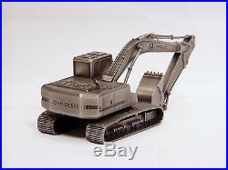 John Deere 690E-LC Excavator SIMPLY THE BEST 1992 1/50 Pewter Mint
