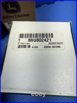 John Deere 97909 50G Excavator Service Maintenance Oil Kit MIU800650 / MIU802421