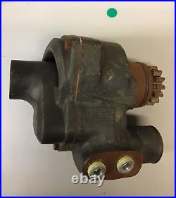 John Deere water pump assembly RG28369 (R32)
