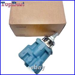 New AT154525 Pilot Valve for John Deere Excavator 80 190 490E 690ELC