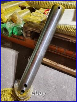 New Excavator Bucket Pin 60mm x 425mm 16-3/4 CAT John Deere Komatsu PC120 PC130 New Excavator Bucket Pin 60mm x 425mm 16-3/4 CAT John Deere Komatsu PC120 PC130