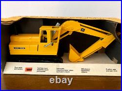 Vintage 1970 Ertl 1/16 All Metal John Deere Excavator #505 Blueprint Scale NIB